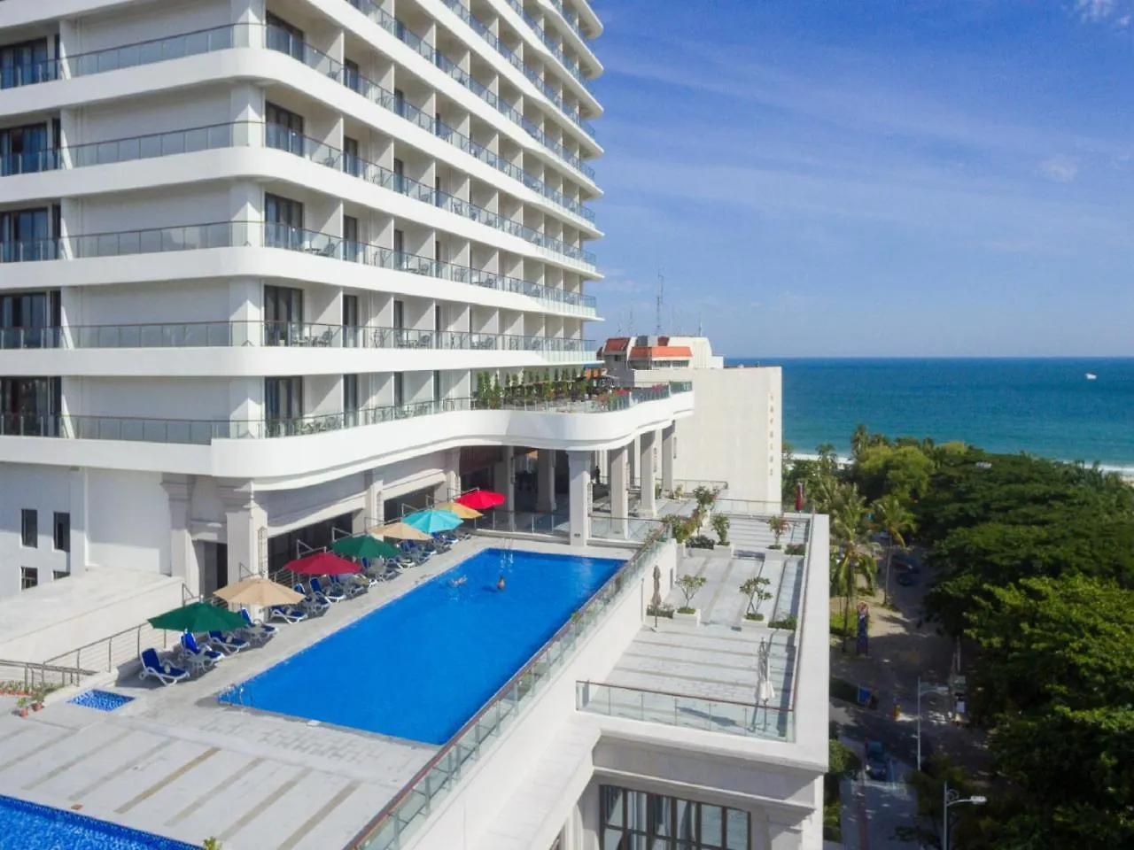 Sanya Dadonghai Seaview Hotel