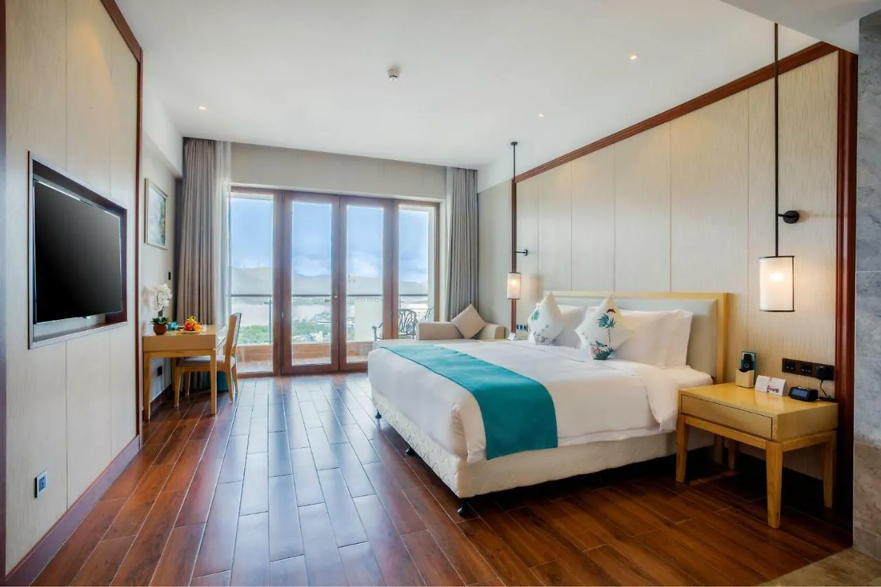 Sanya Dadonghai Seaview Hotel 5*,  China