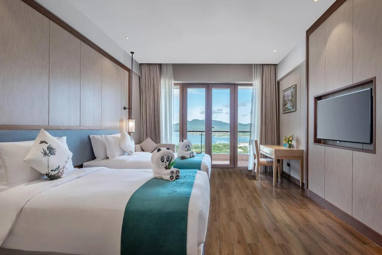 Sanya Dadonghai Seaview Hotel